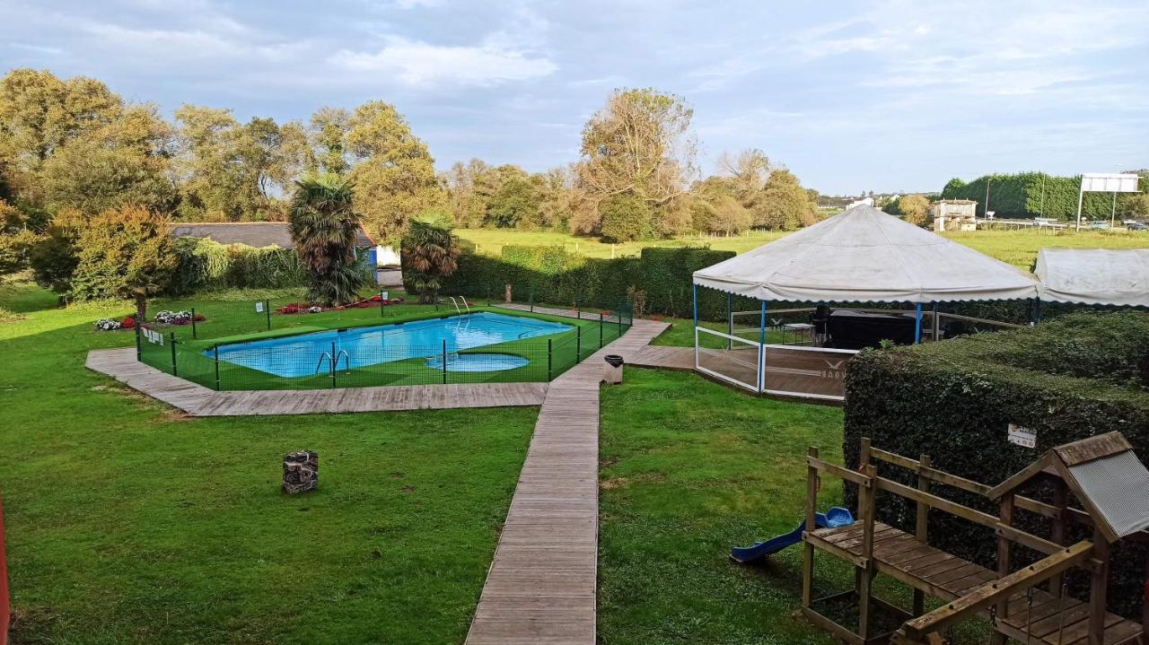 Hotel Voar Ribadeo Kültér fotó