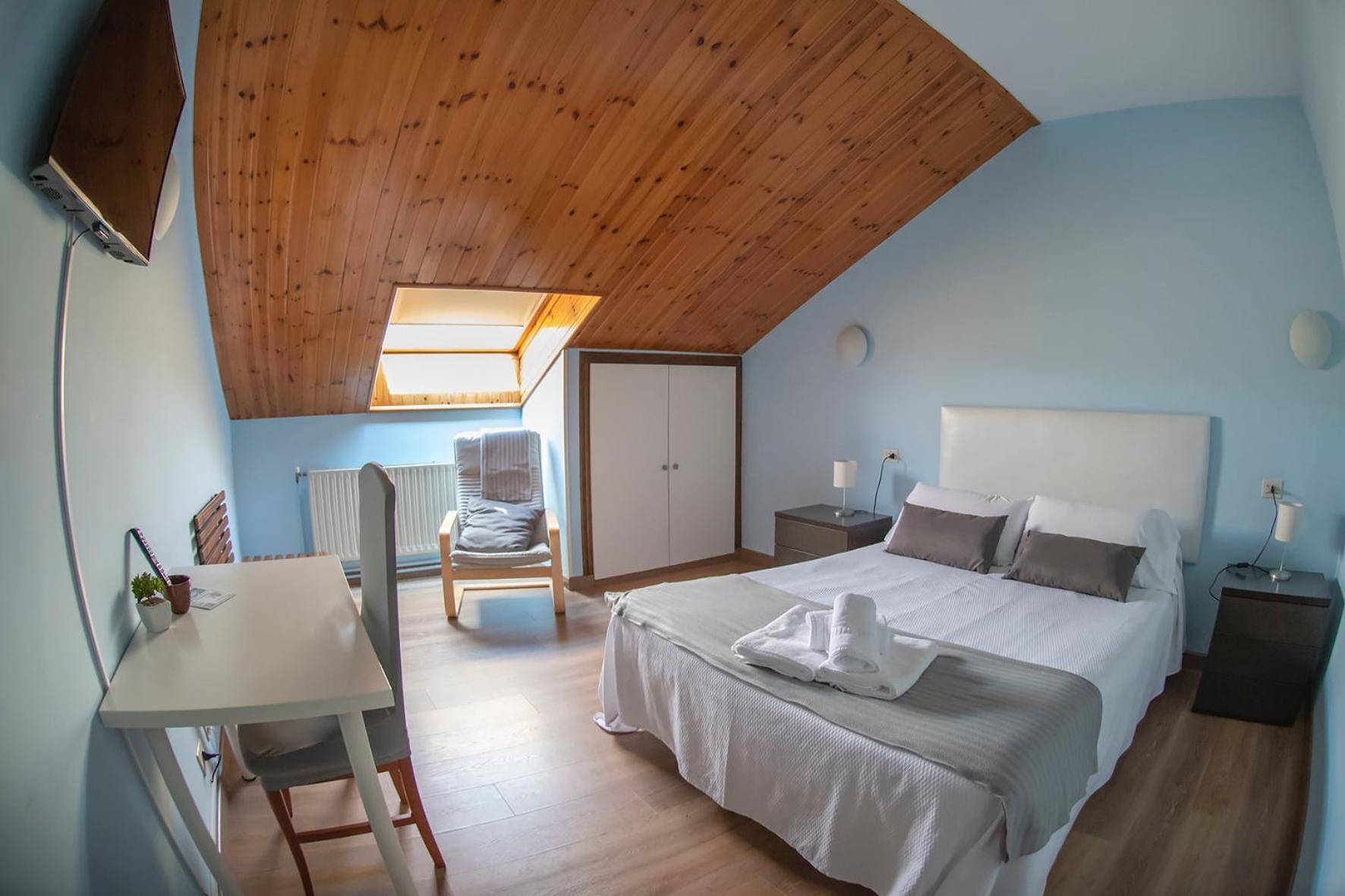 Hotel Voar Ribadeo Kültér fotó