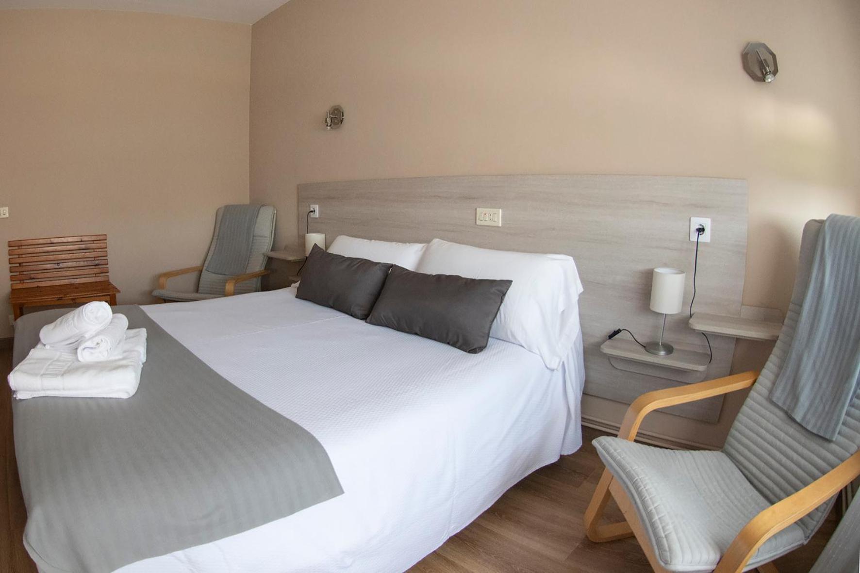 Hotel Voar Ribadeo Kültér fotó